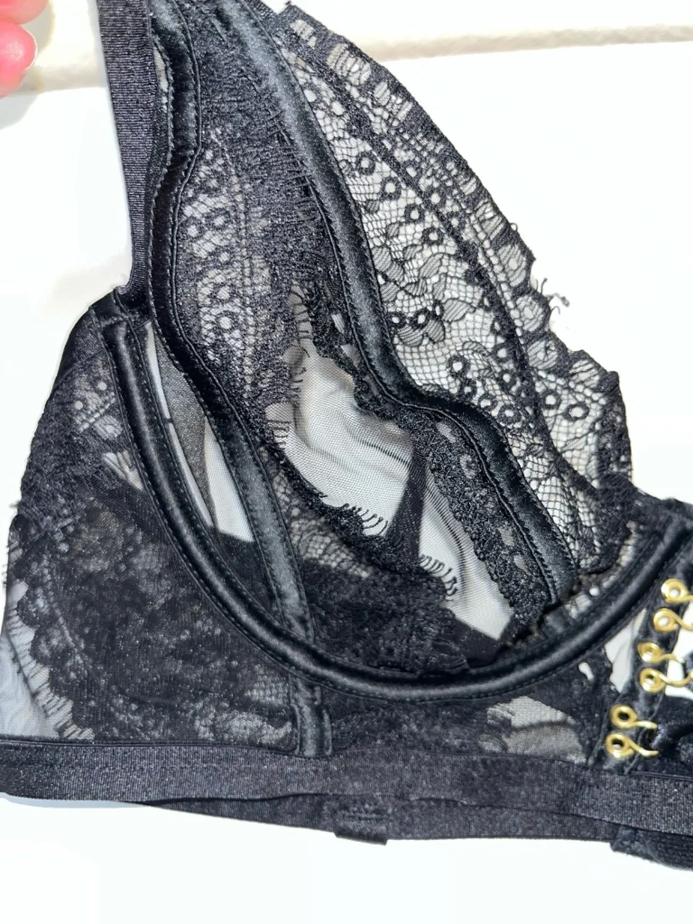 Ann Summers The Divine Plunge Bra 34C black